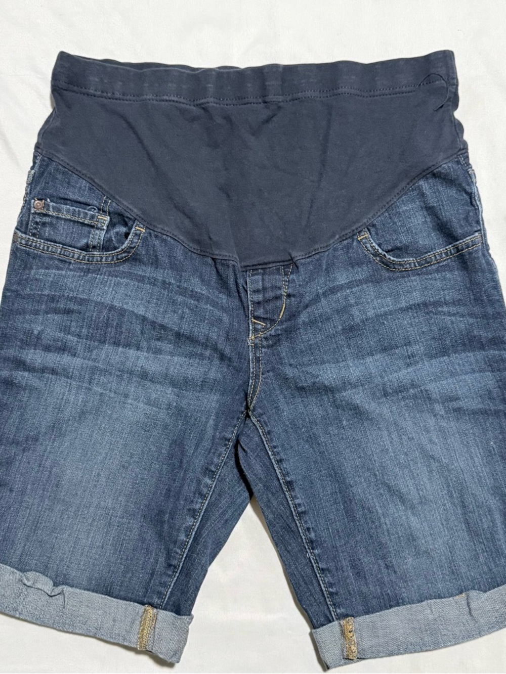 Old Navy Maternity Denim Bermuda Shorts in Dark Blue with Black Waistband - Picture 5 of 5